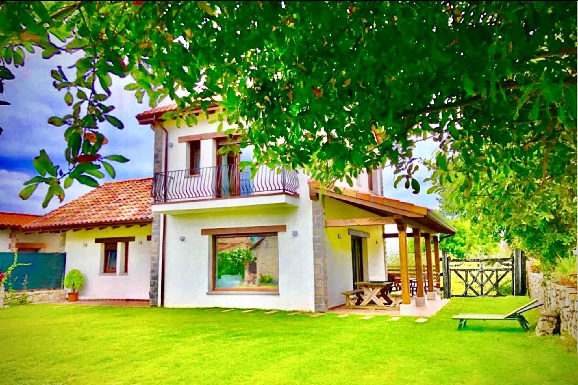 Ferienhaus Laurel De Gulpiyuri De Llanes Villahormes